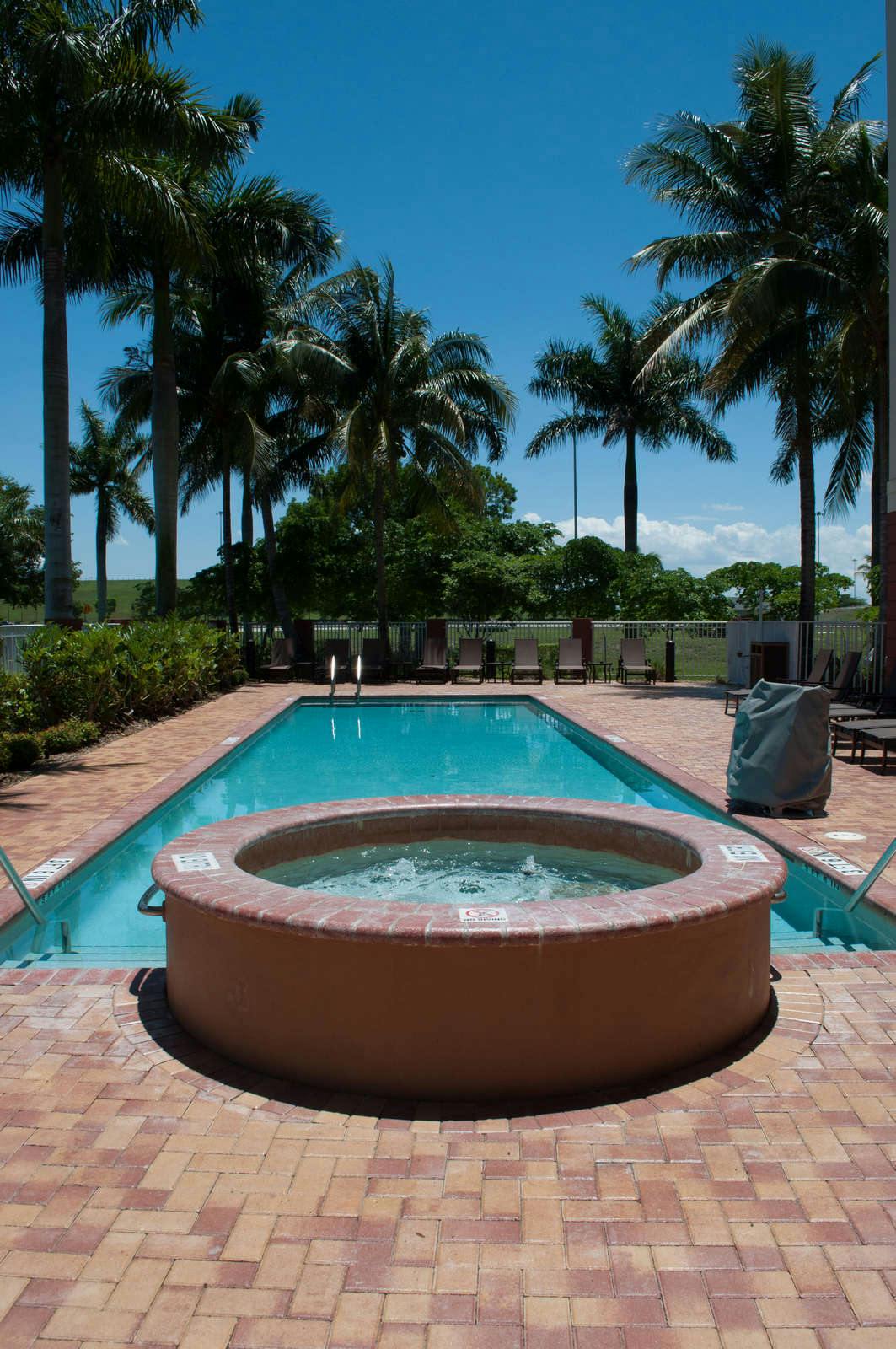 Hotel Hampton Inn & Suites Ft. Lauderdale/Miramar photo 2