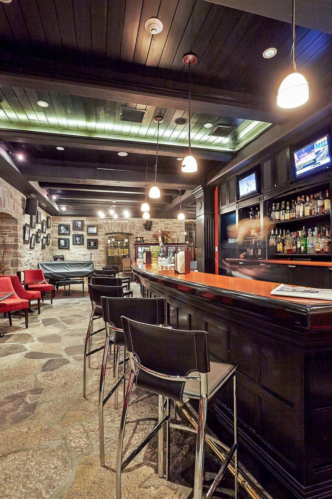 Hotel Old Mill Toronto photo 2