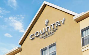 Country Inn & Suites by Radisson Tampa Casino-Fairground, FL