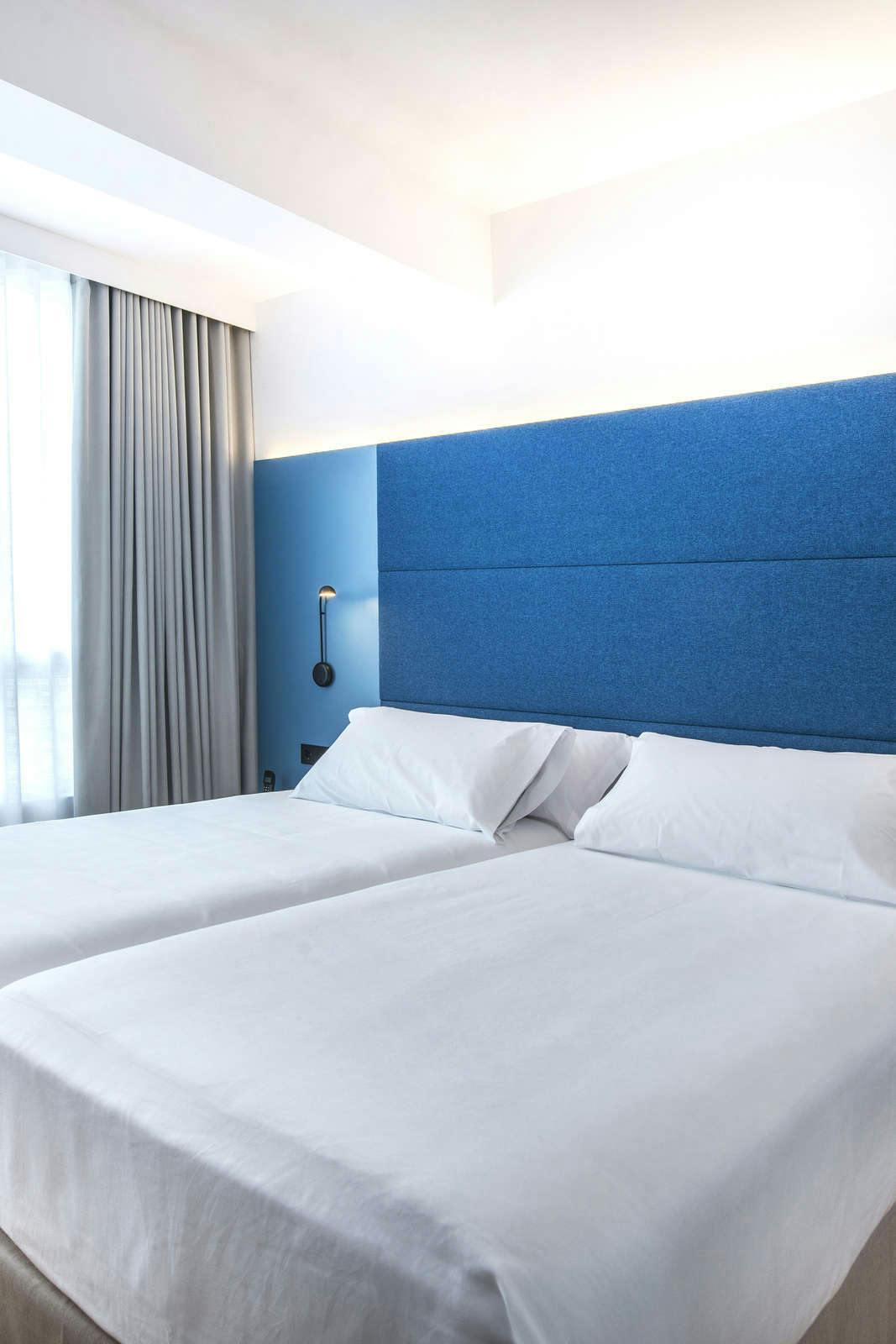 Hotel Occidental Vigo photo 3