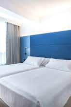 Hotel Occidental Vigo photo 3