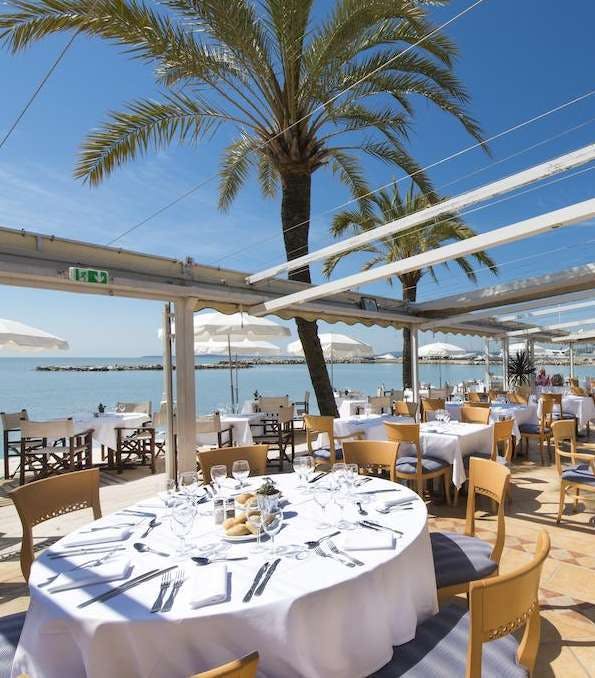 Hotel Holiday Inn Resort Nice Saint Laurent Du Var photo 1