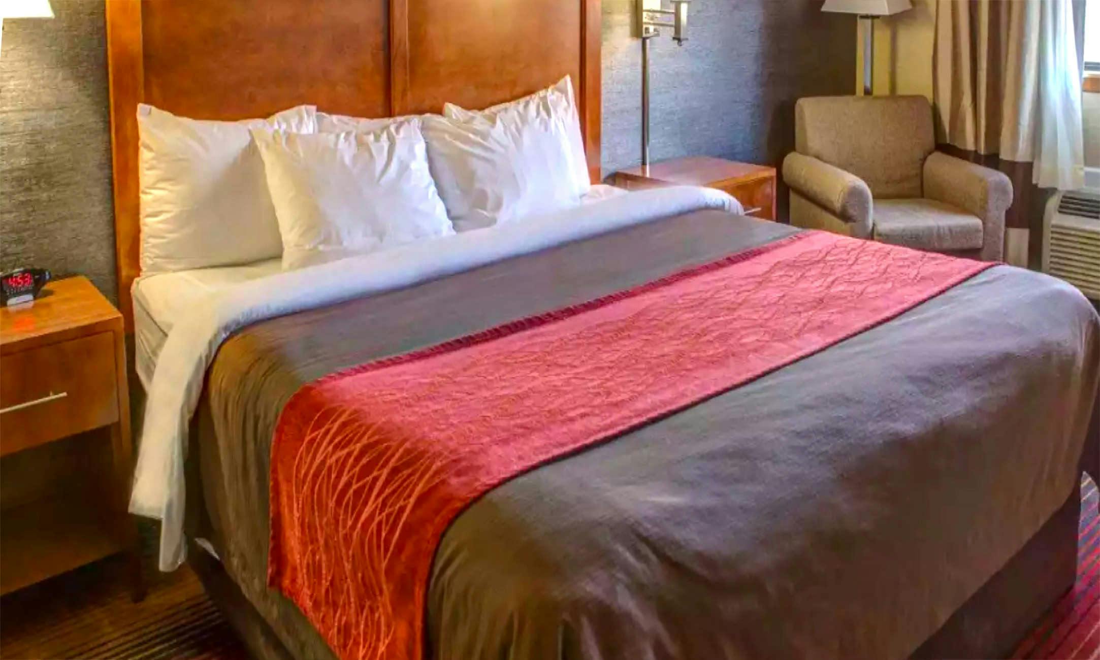 Last Minute Hotel Deals In Passaic County Hoteltonight