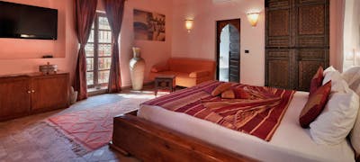 Riad Les Ammonites