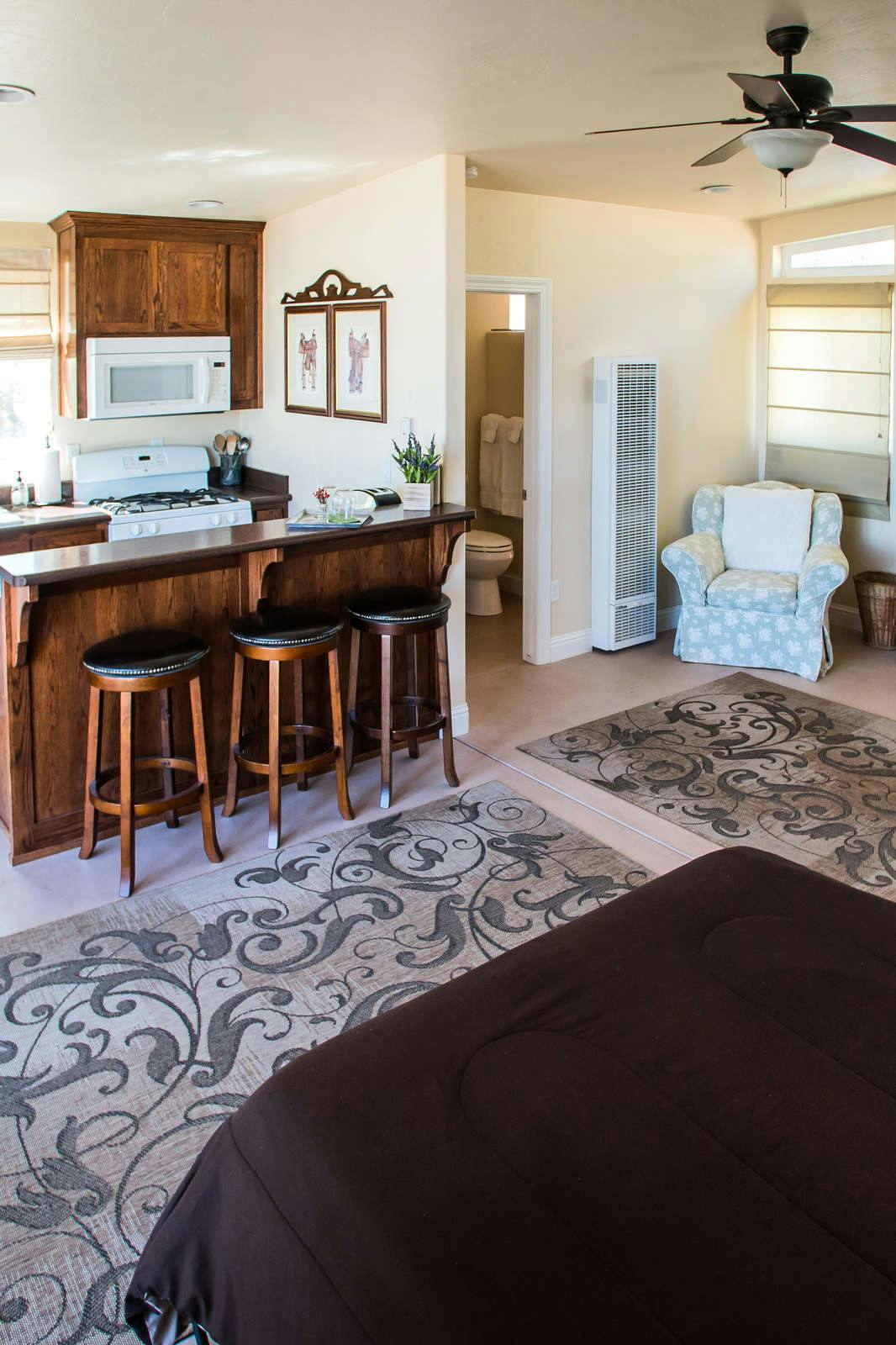 Hotel Mojo Room photo 5