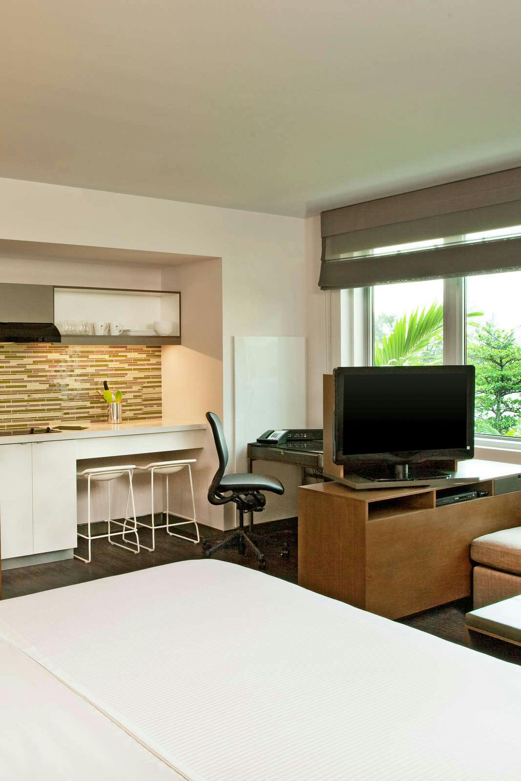 Hotel Element Miami International Airport photo 3