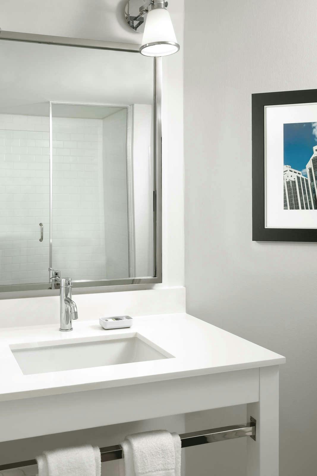 Hotel Four Points by Sheraton Halifax photo 5