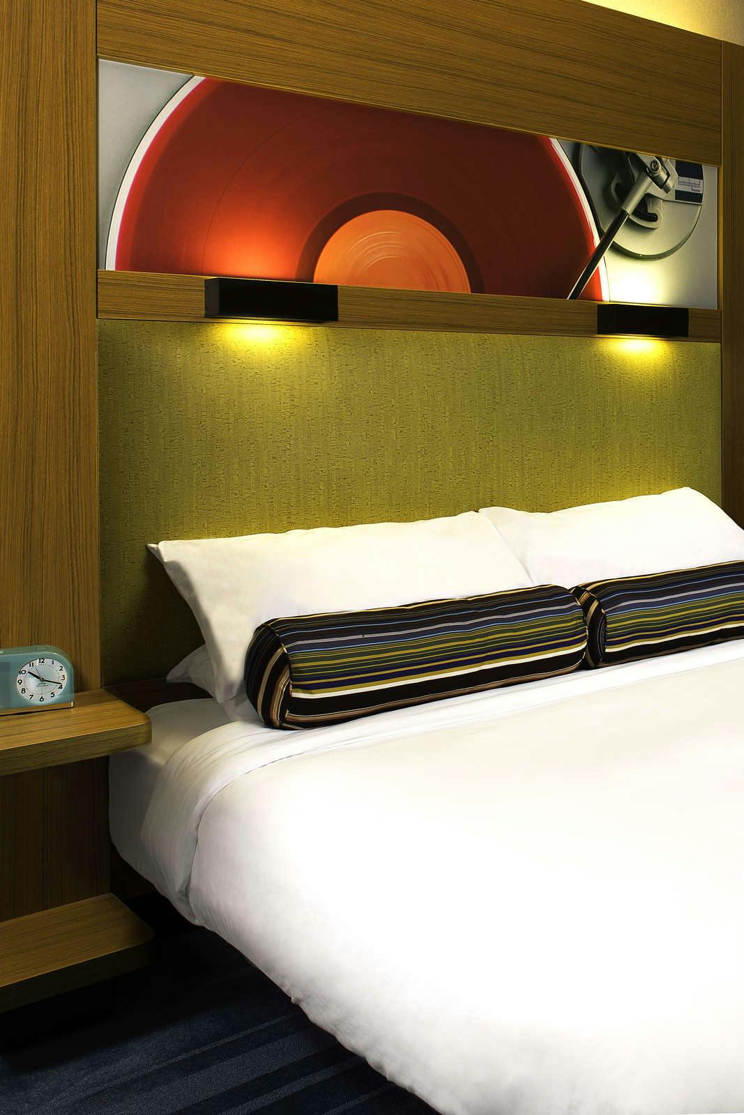 Hotel Aloft Green Bay photo 2