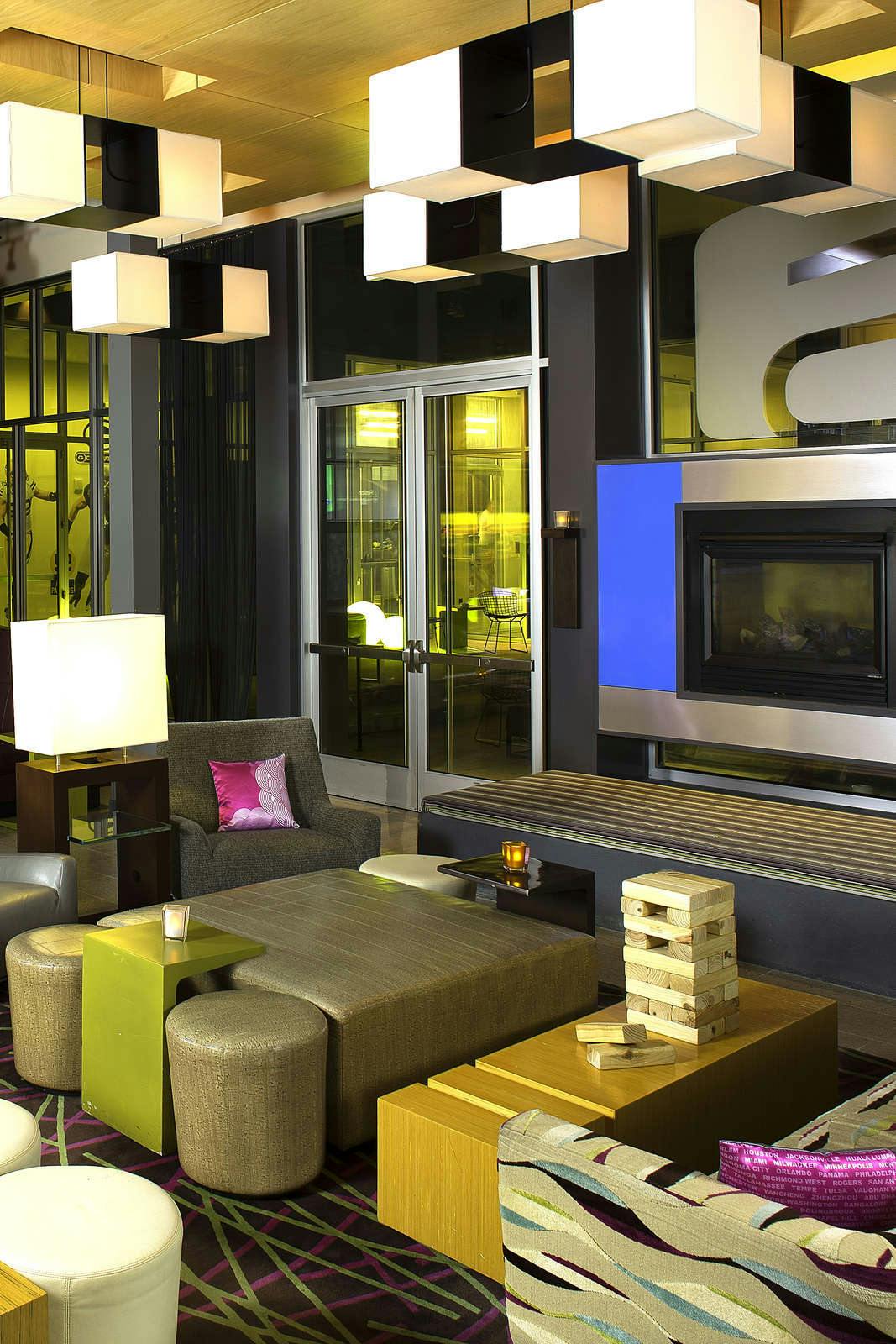 Hotel Aloft Green Bay photo 1