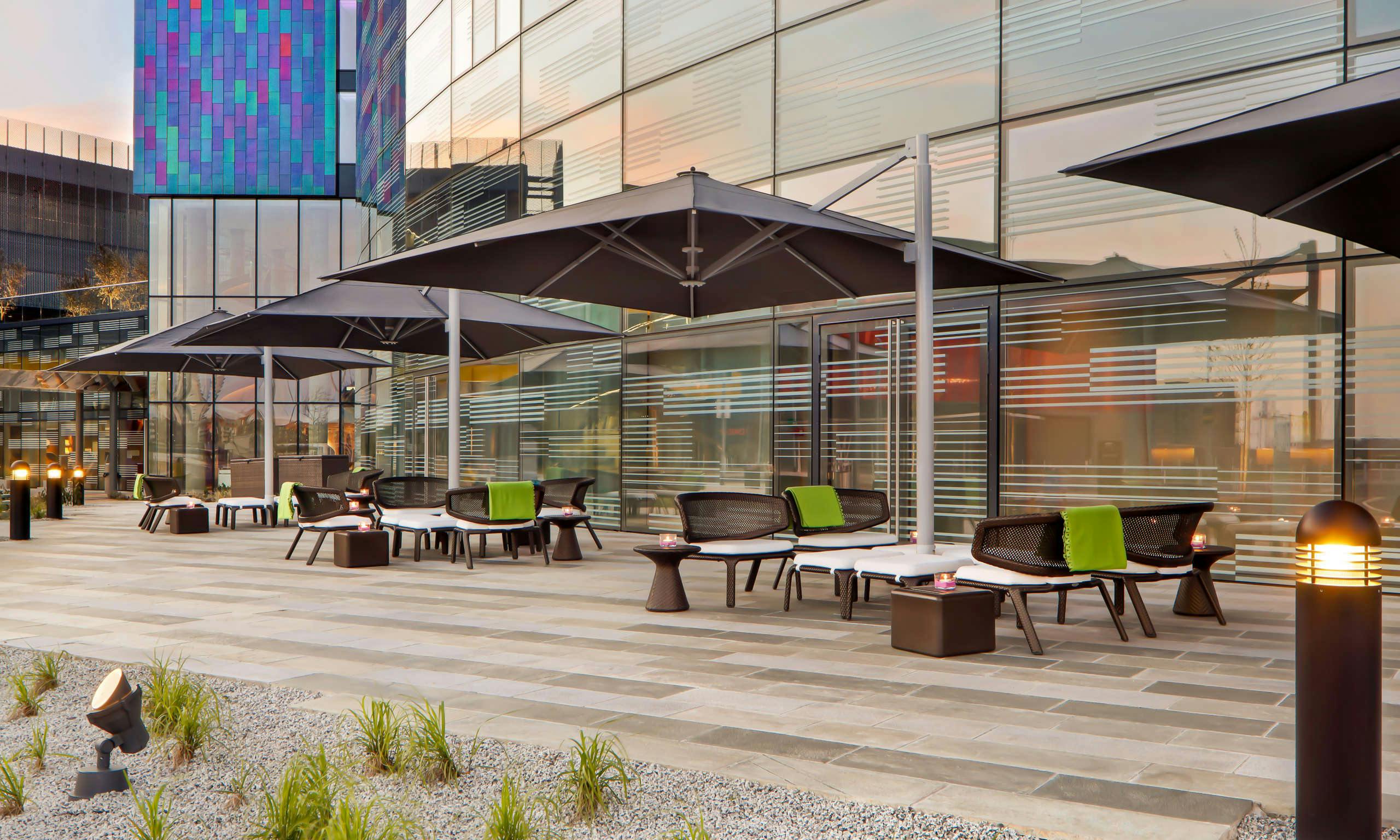 Hotel ALOFT LONDON EXCEL photo 1