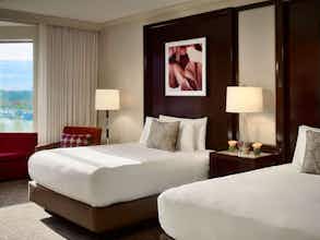 Hotel The Royal Sonesta Harbor Court Baltimore photo 3