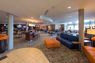 Hotel Courtyard by Marriott Canton photo 5