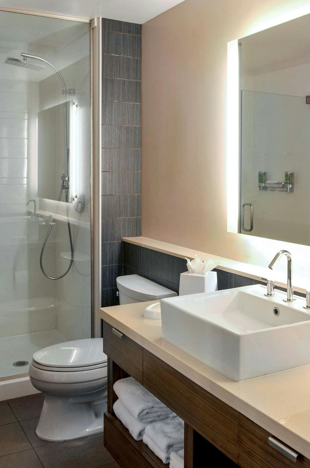 Hotel Element by Westin Las Vegas Summerlin photo 3