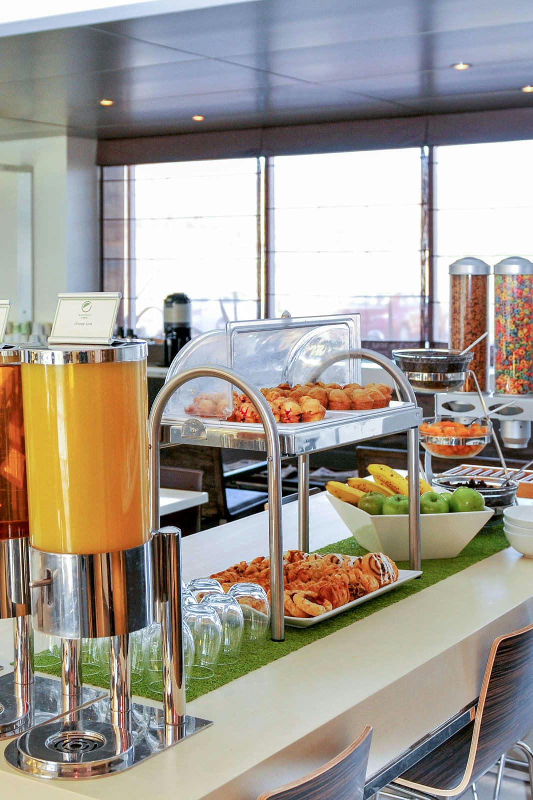 Hotel Element by Westin Las Vegas Summerlin photo 5