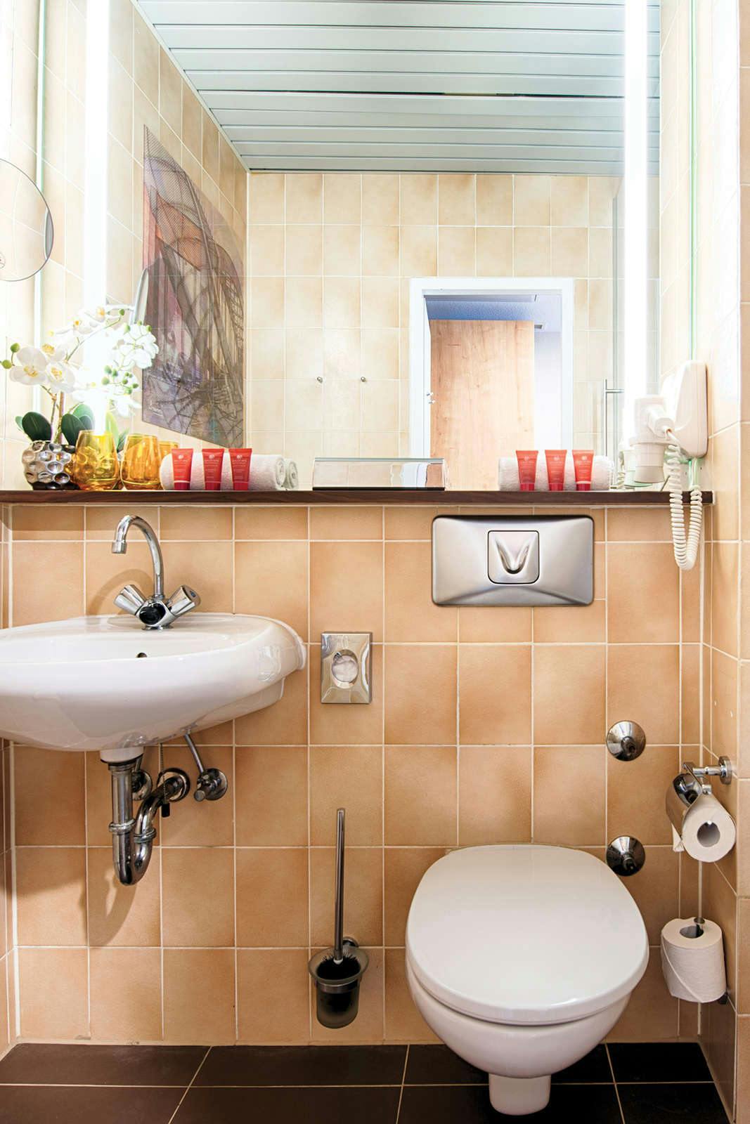 Hotel Leonardo Hotel Hamburg Elbbrücken photo 3