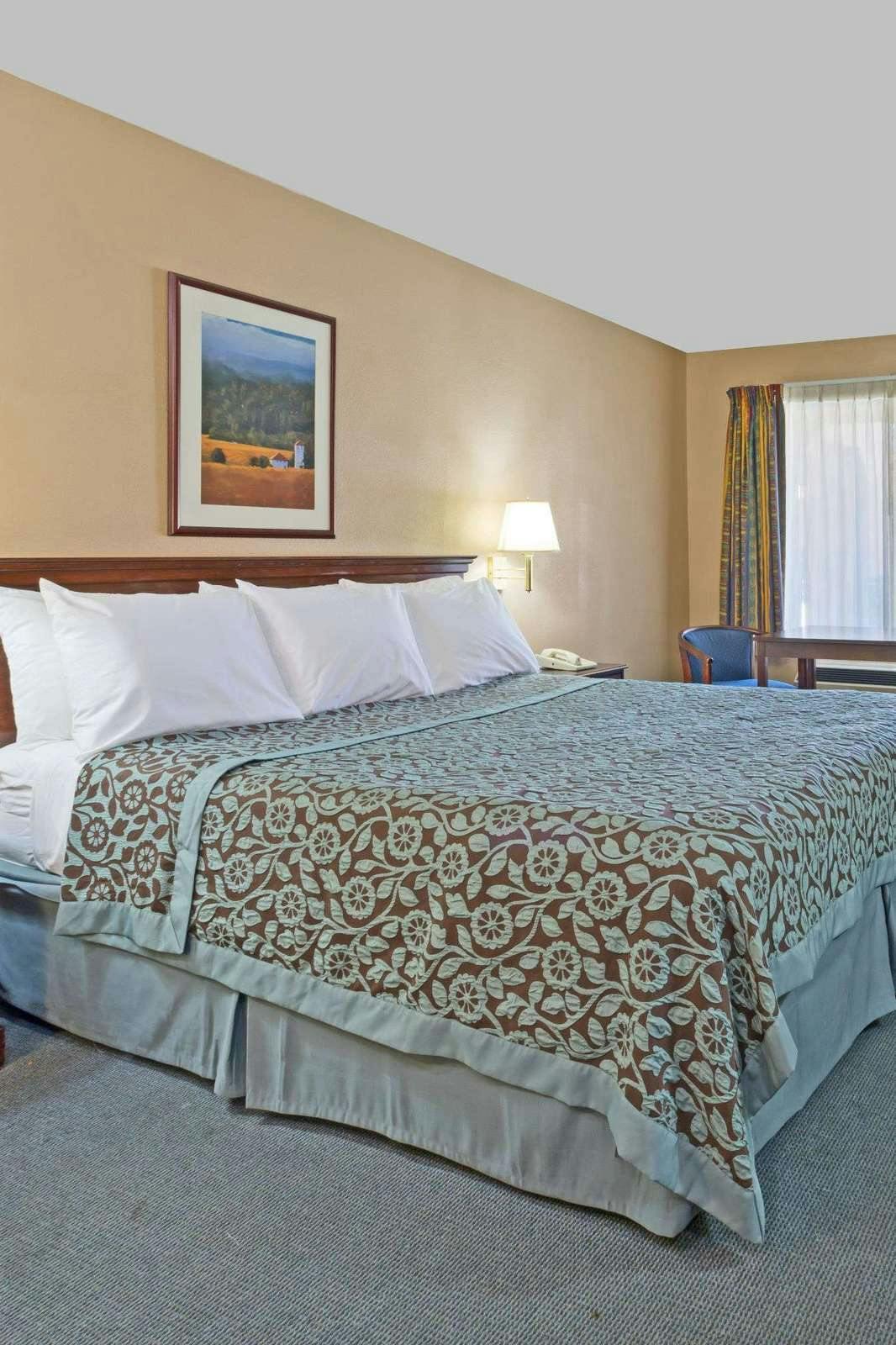 Hotel Days Inn Fontana / Rialto photo 1