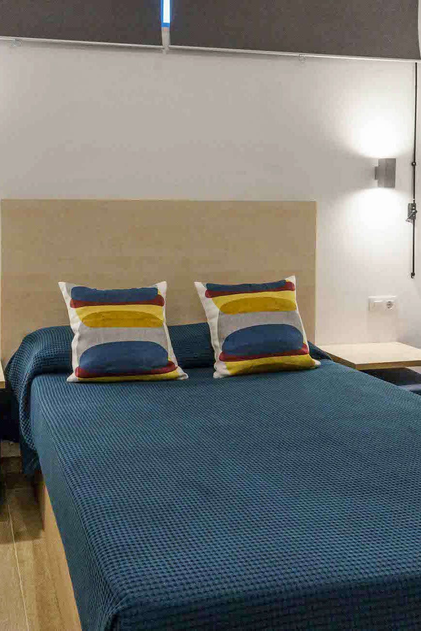 Hotel TAKE Hostel Conil photo 2