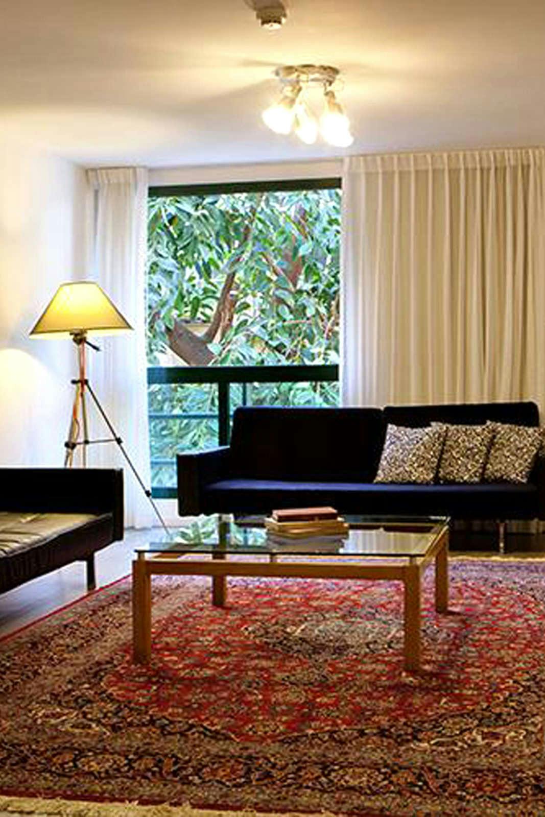 DIAGHILEV LOFT Live Art Hotel