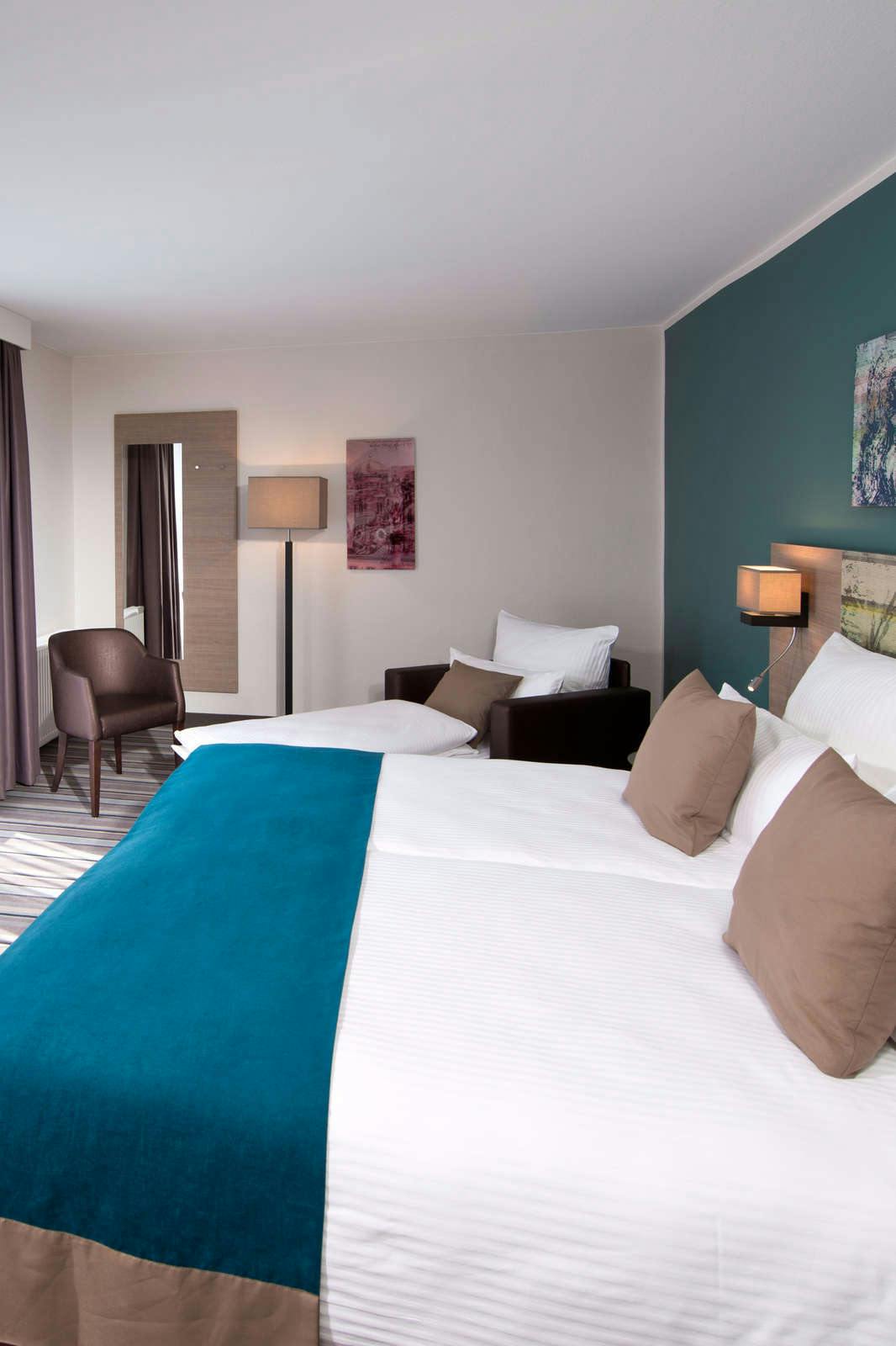 Hotel Leonardo Hotel Munich City Olympiapark photo 4