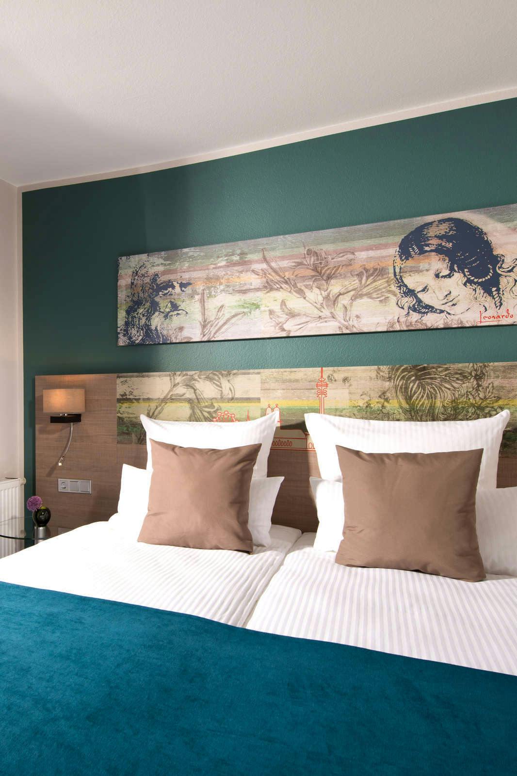 Hotel Leonardo Hotel Munich City Olympiapark photo 1