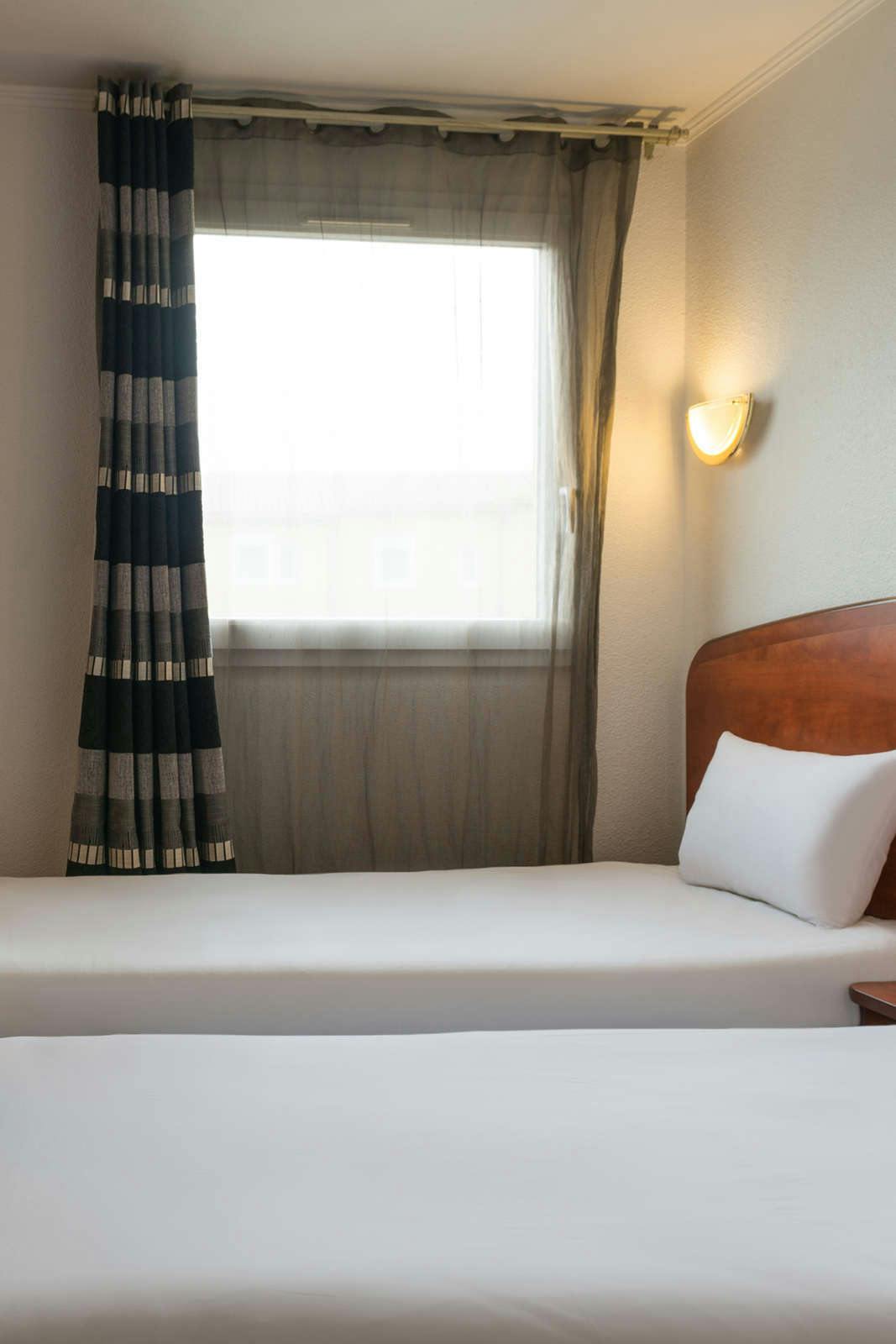 Hotel The Originals City,Hotel La Belle Etape, Brignoles photo 2