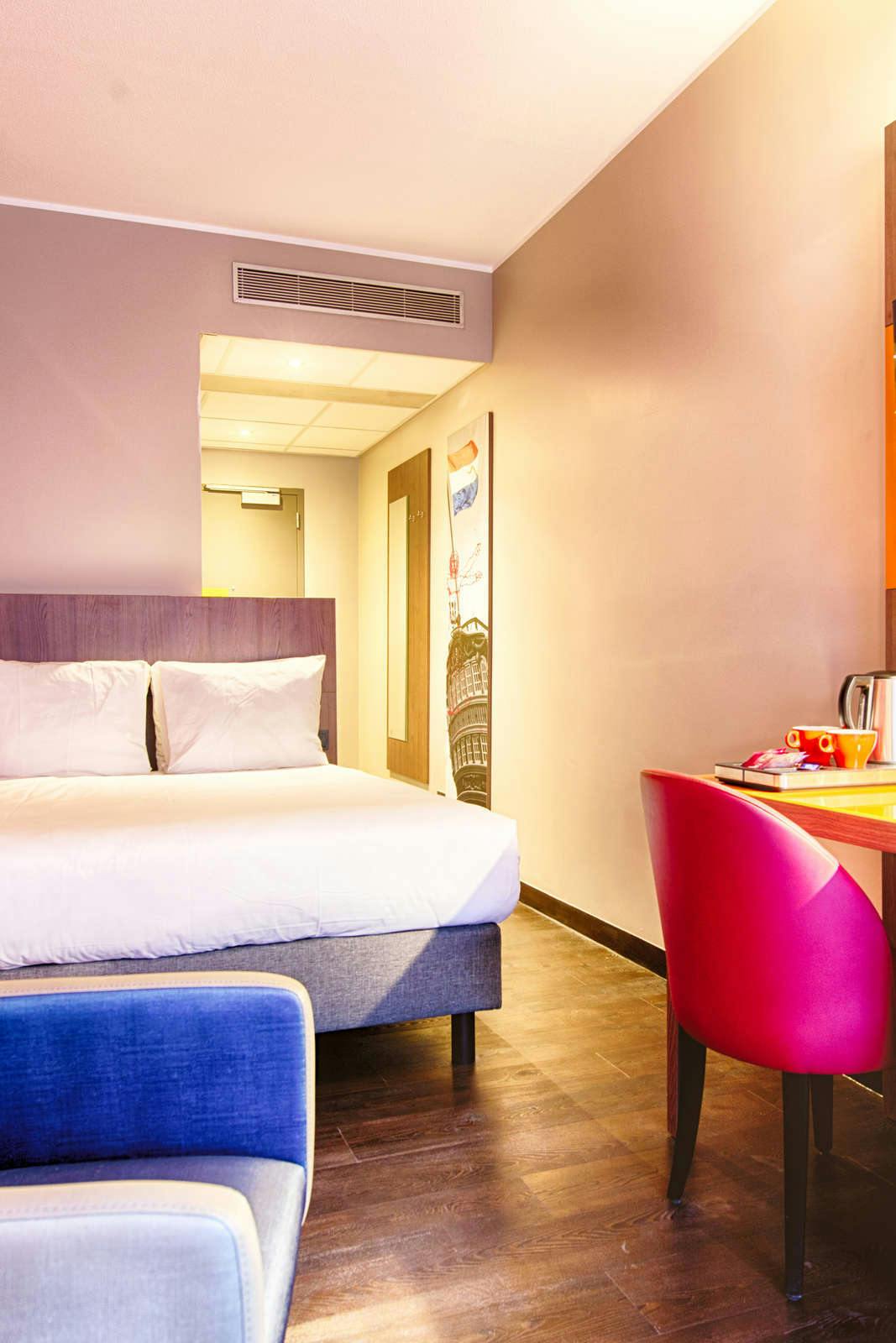 Hotel Leonardo Hotel Amsterdam City Center photo 2