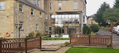 Wentworth House