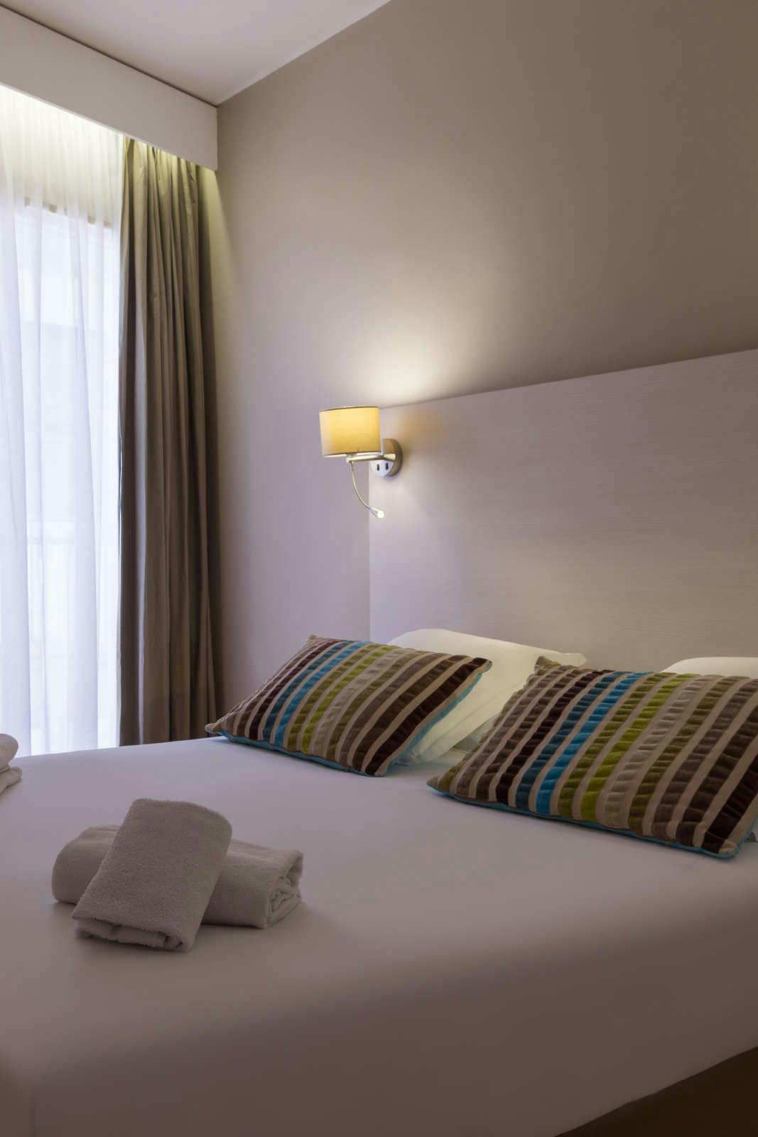 Hotel The Originals Boutique, Hotel Cassitel, Cassis Port photo 2