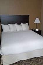 Hotel Americas Best Value Inn & Suites Bismarck photo 1