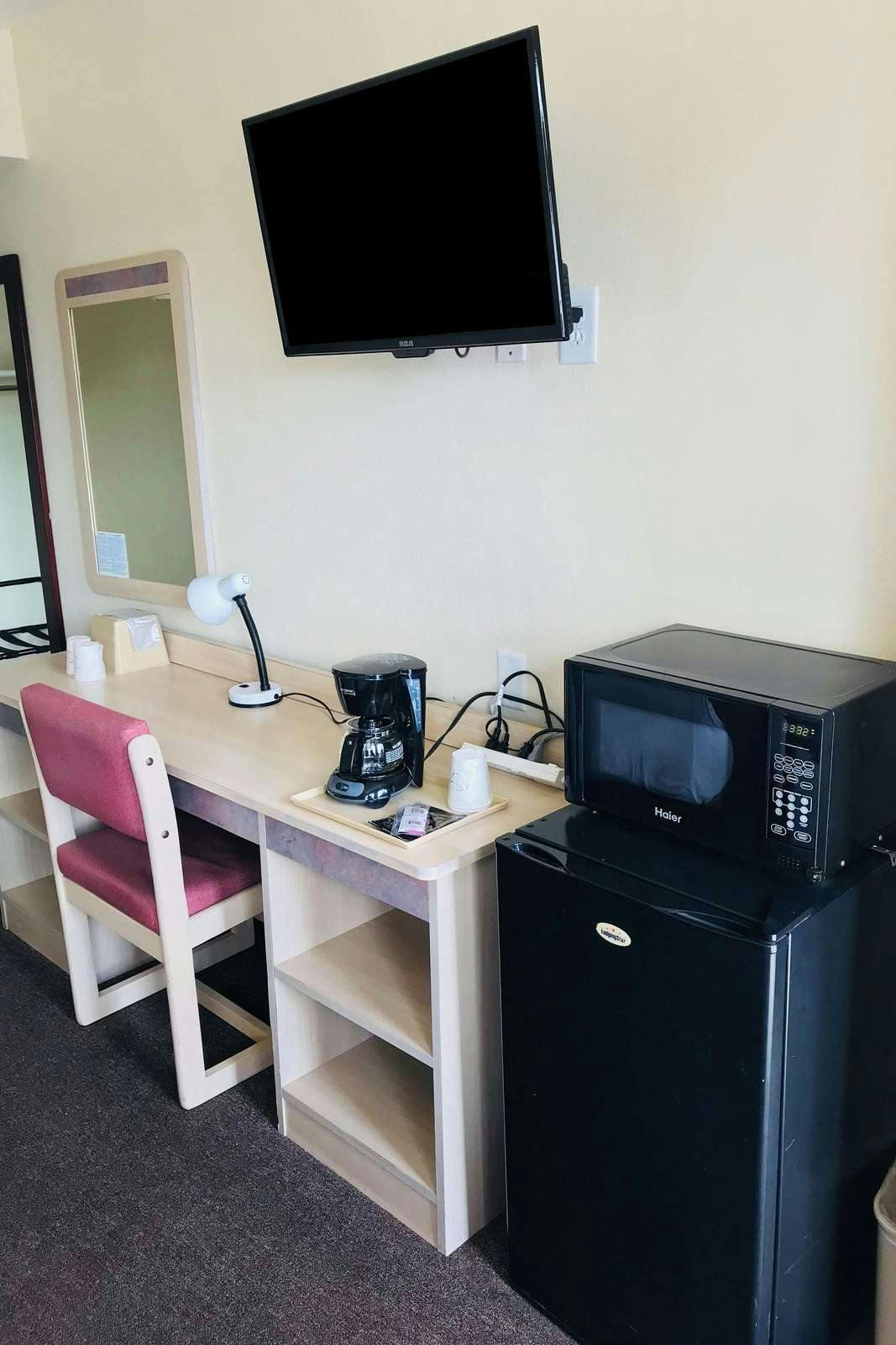 Hotel Americas Best Value Inn Lake City photo 3