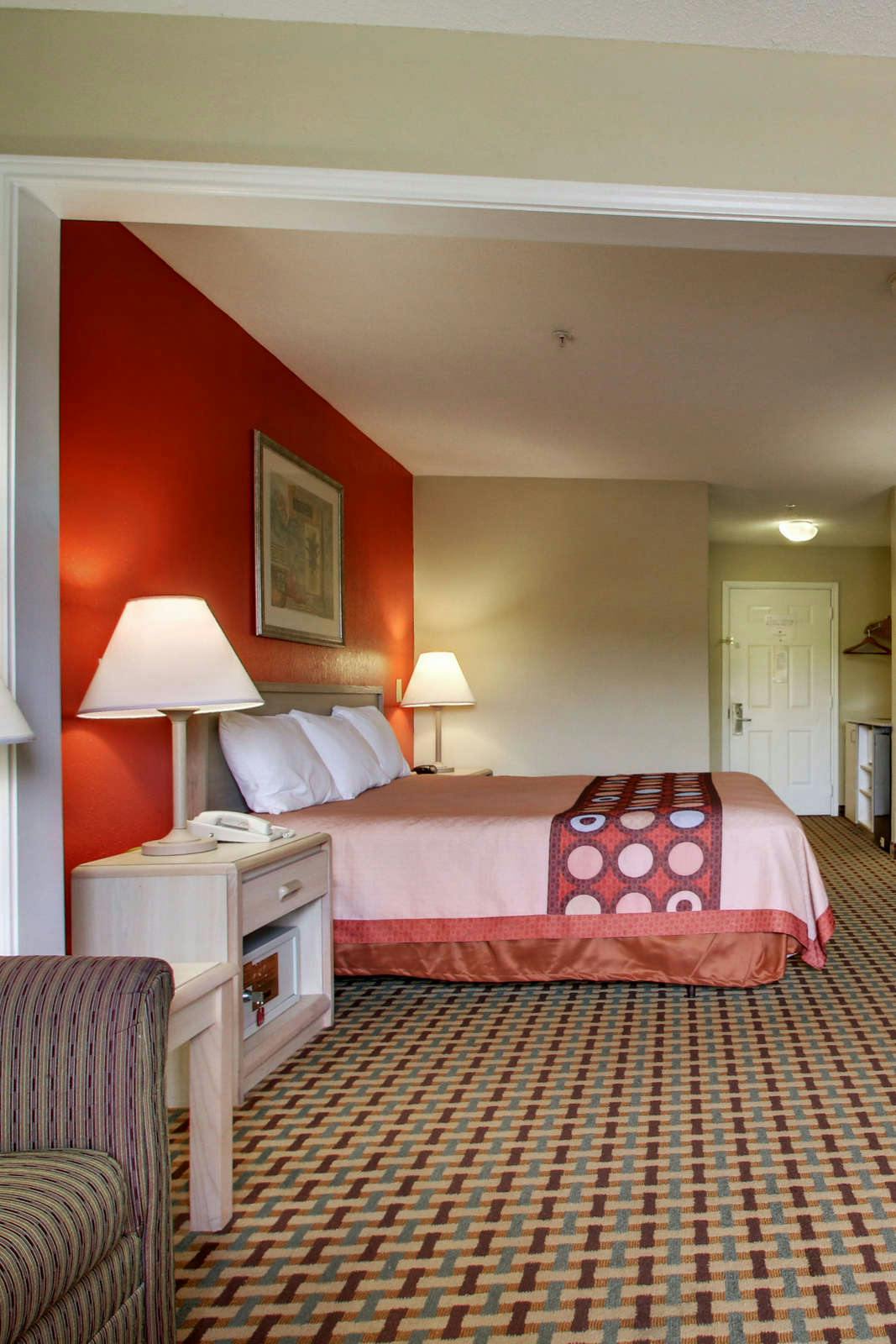 Hotel SureStay Hotel by Best Western Tuscaloosa Southeast photo 2