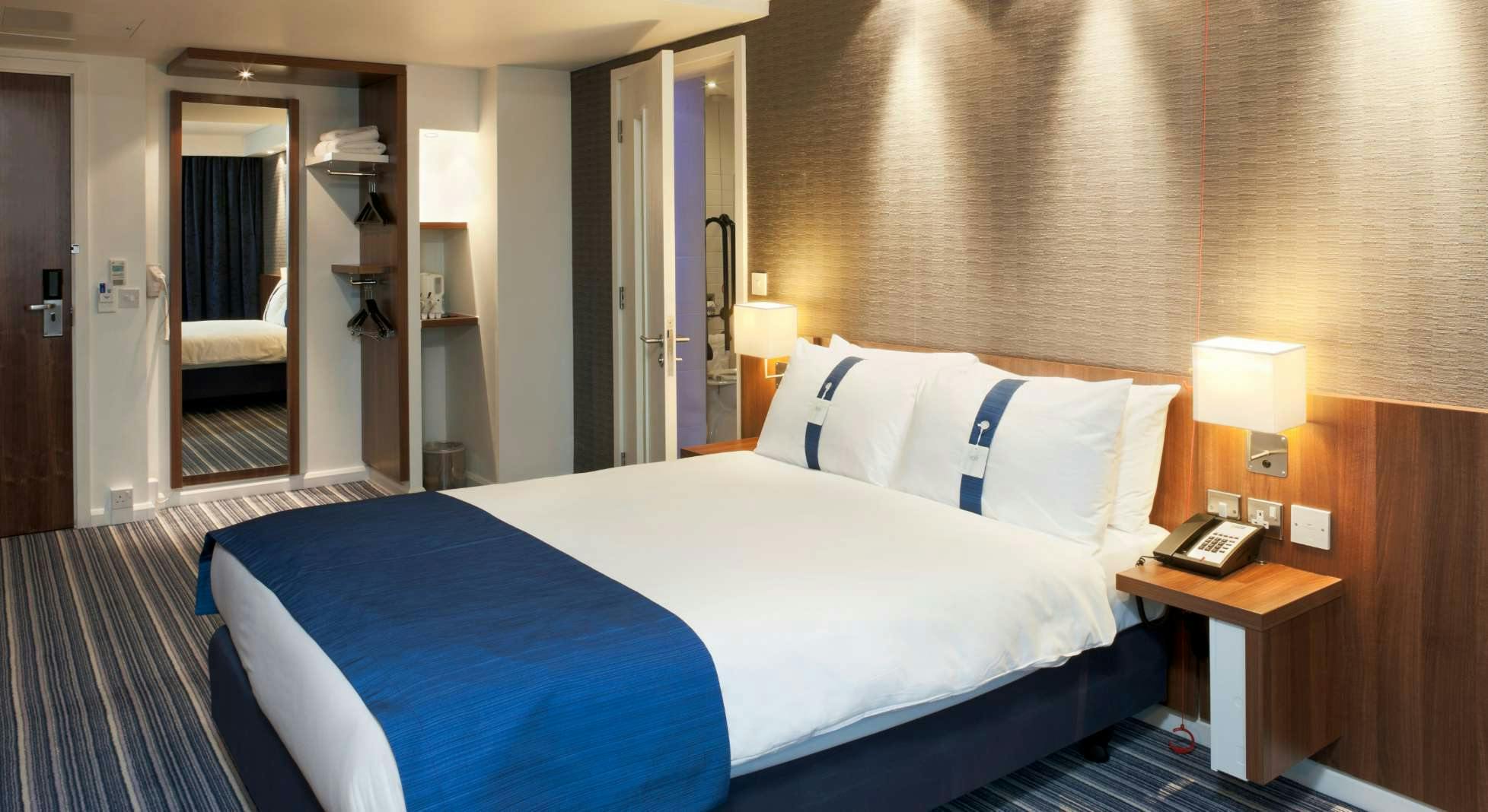 Holiday Inn Express London Heathrow