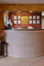 Hotel Americas Best Value Inn & Suites University Ave photo 4