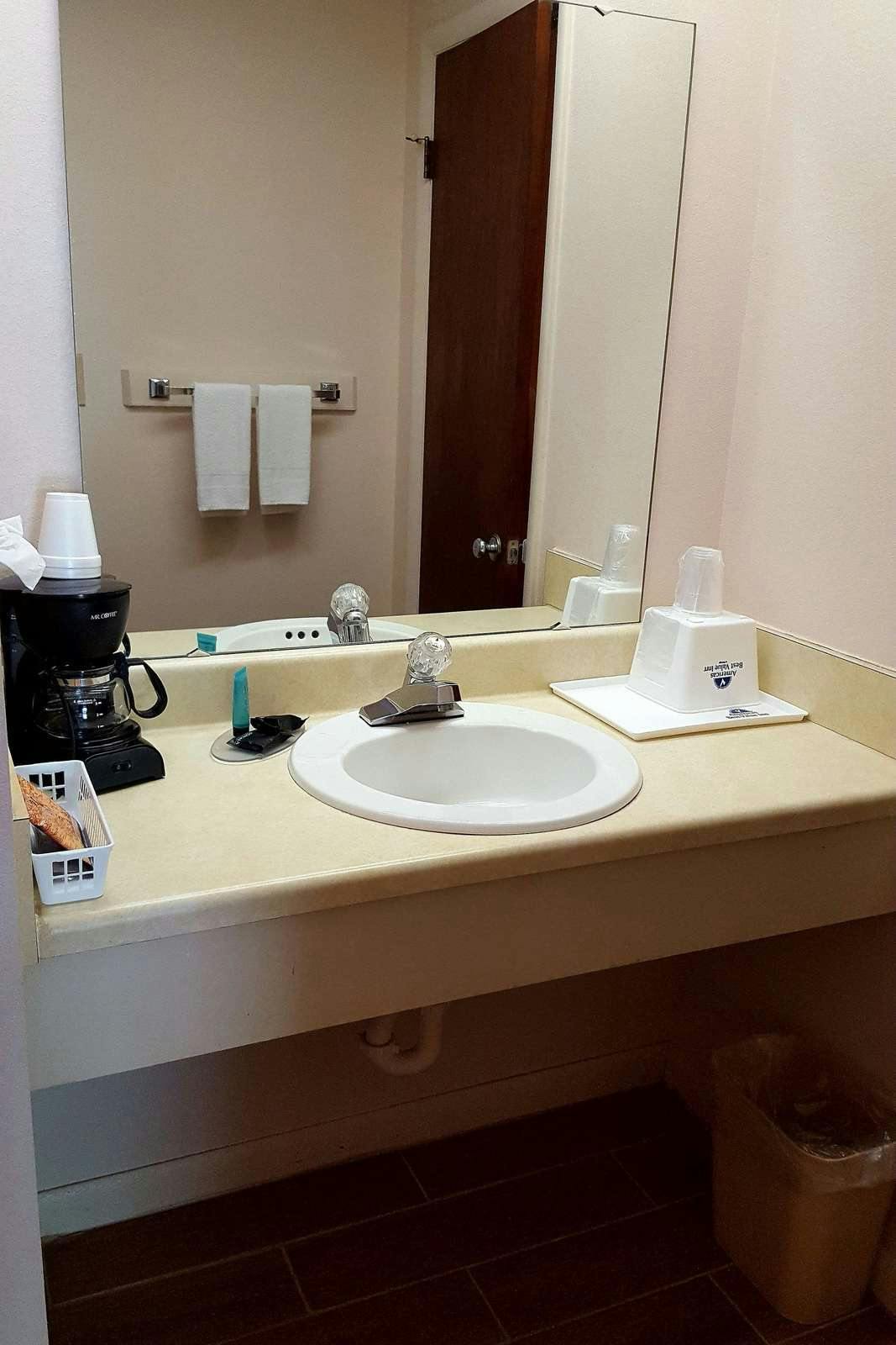 Hotel Americas Best Value Inn Heflin photo 3