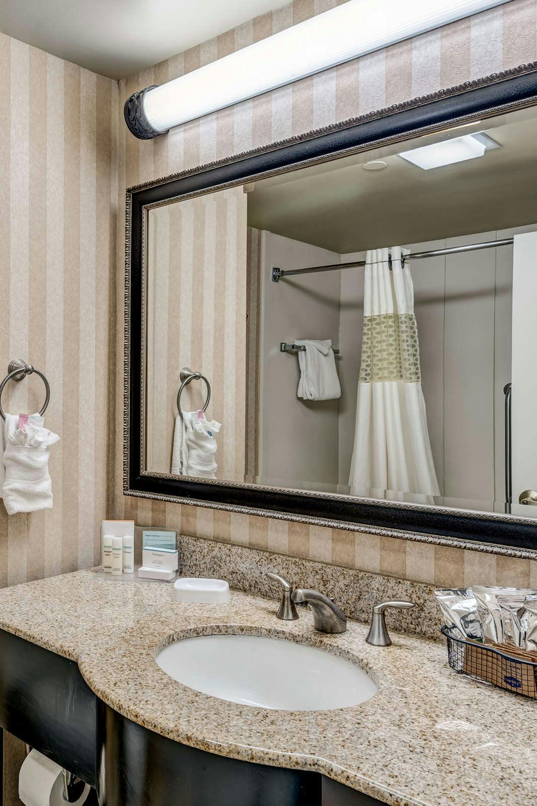 Hotel Hampton Inn Pittsburgh / Monroeville photo 5