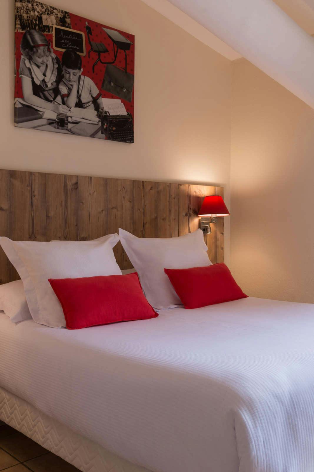 Hotel Mas des Romarins, The Originals Relais photo 1