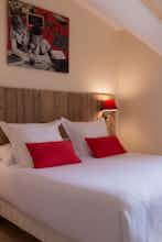Hotel Mas des Romarins, The Originals Relais photo 1