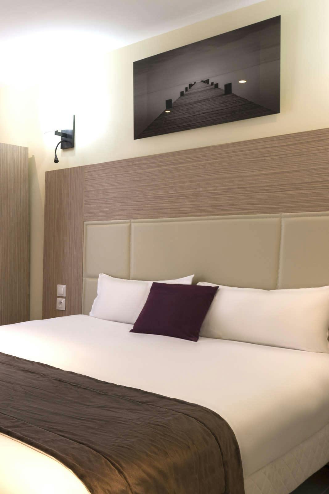 Hotel Hôtel Parisiana by HappyCulture photo 4