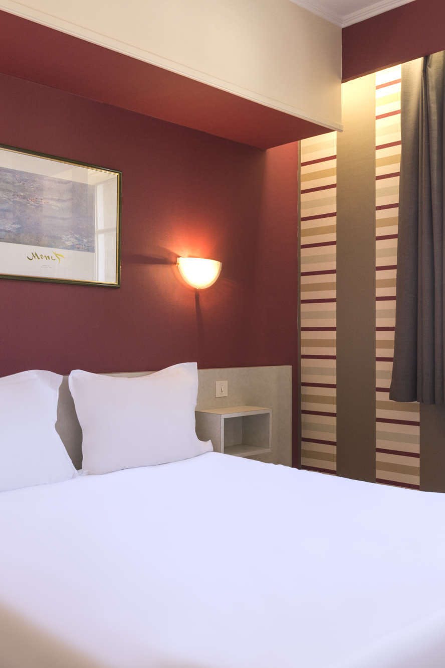 Hotel The Originals Access, Hotel Figeac photo 1