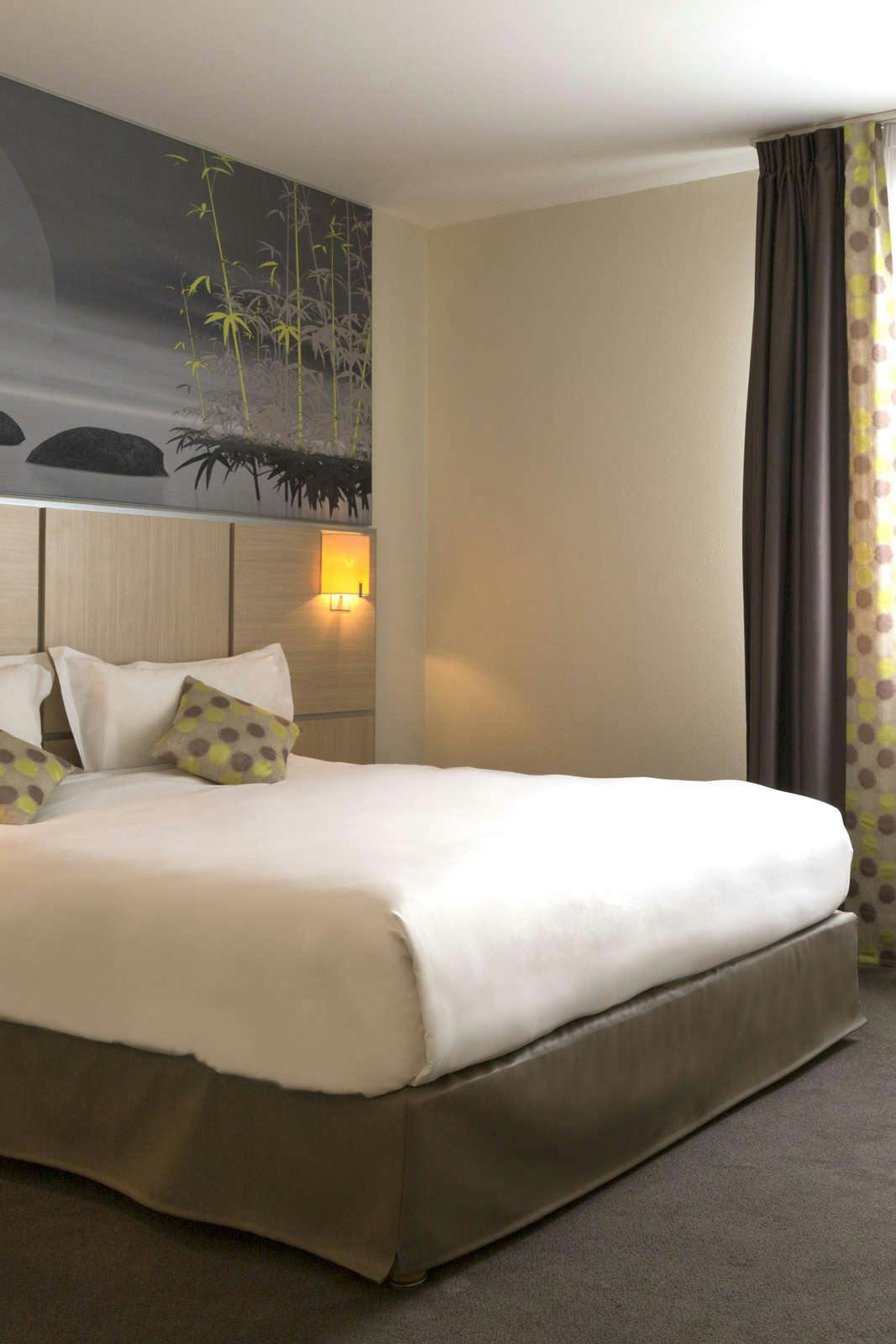 Hotel The Originals Boutique, ActuelHotel, Saint-Etienne Aeroport photo 1