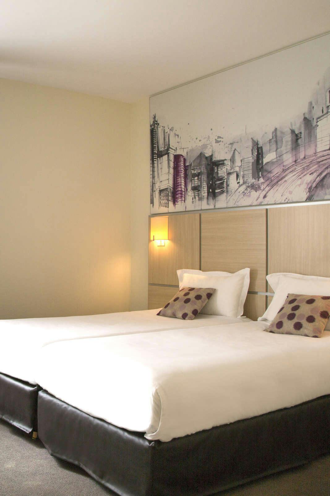 Hotel The Originals Boutique, ActuelHotel, Saint-Etienne Aeroport photo 2