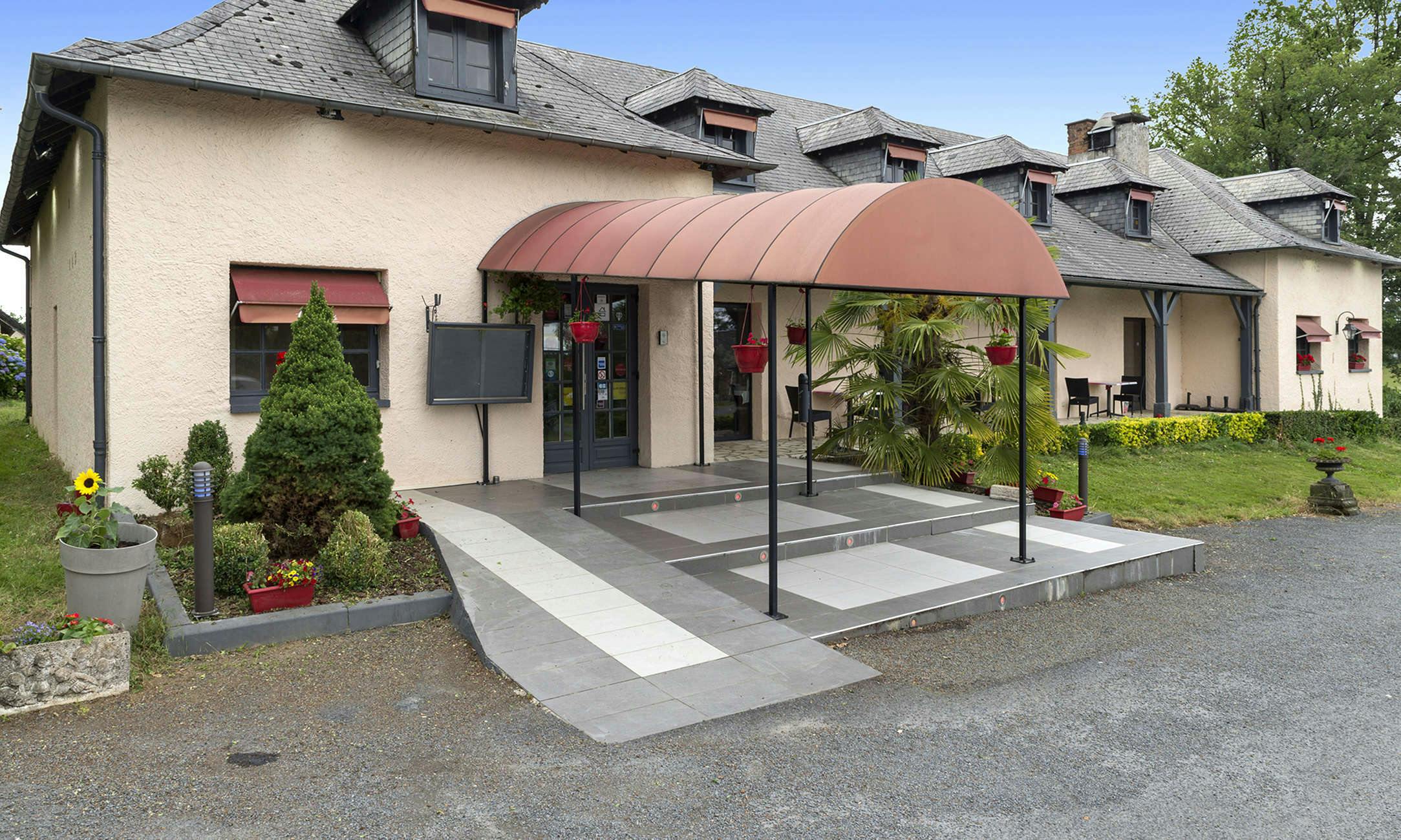 Hotel The Originals Brive-la-Gaillarde Nord Les Coquelicots