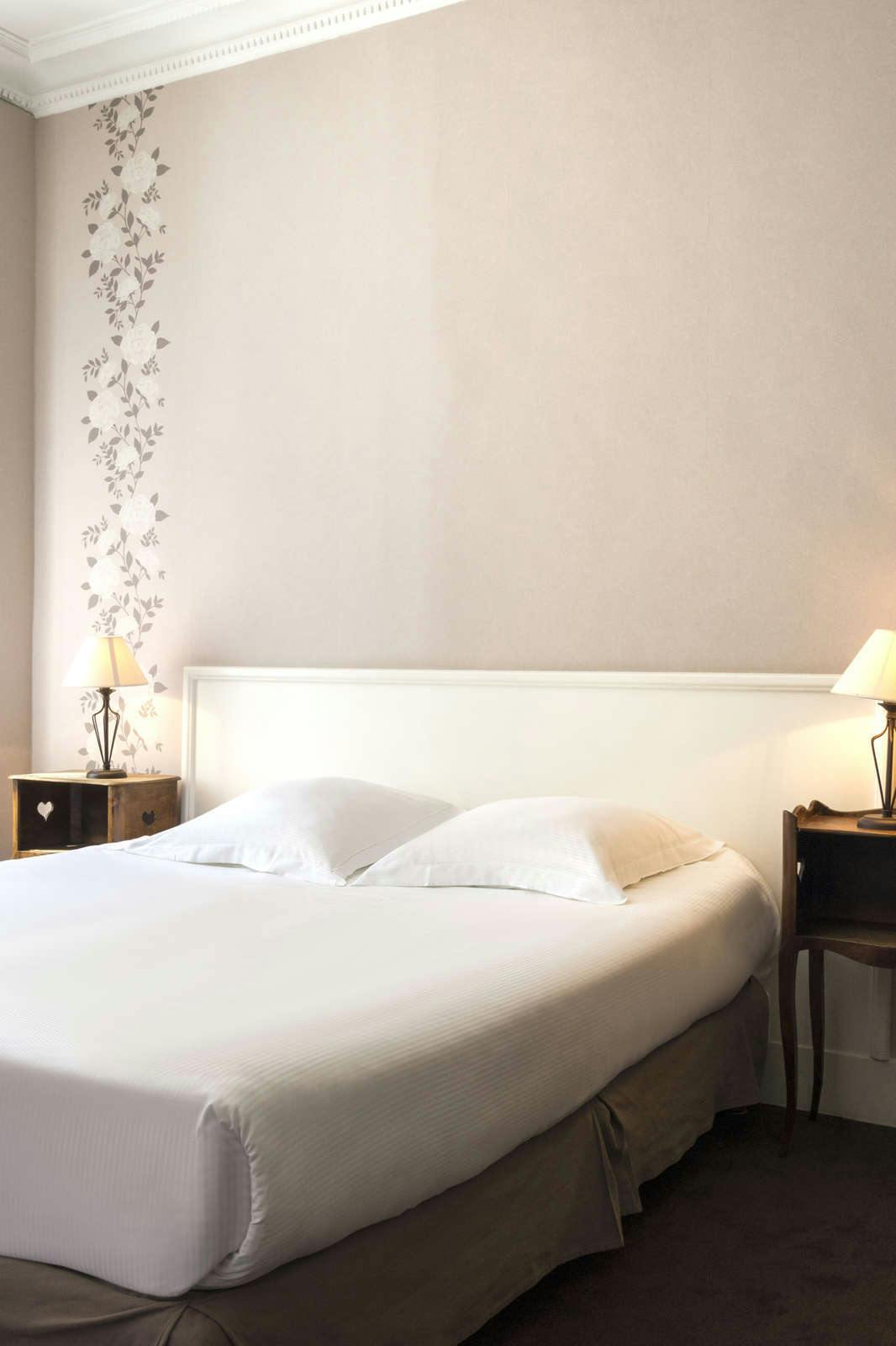 Hotel The Originals Boutique, Hotel Terminus, Bourg-en-Bresse Gare photo 2