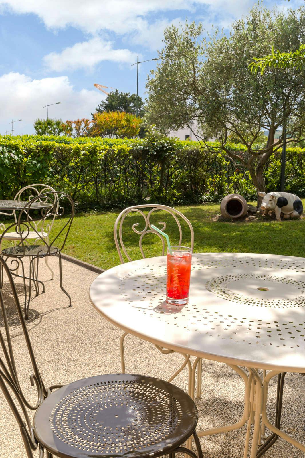 Hotel The Originals City, Hotel Les Amandiers, Tain lÕHermitage photo 1