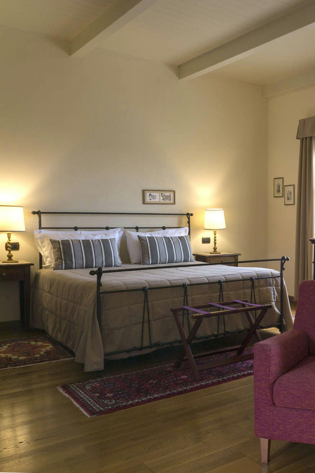 Hotel Castello di Razzano, The Originals Relais photo 2