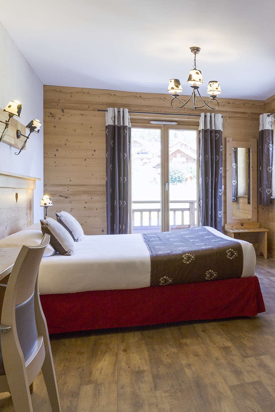 Hotel Chalet-HotelLe Beausoleil, The Originals Relais photo 2