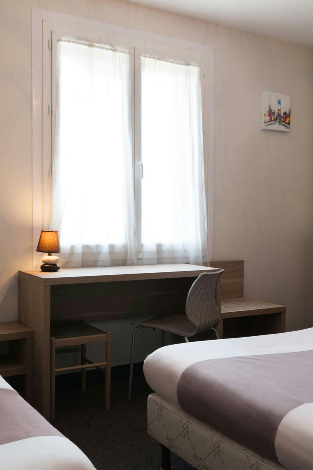 Hotel The Originals City,Hotel Le Savoy, Caen photo 4