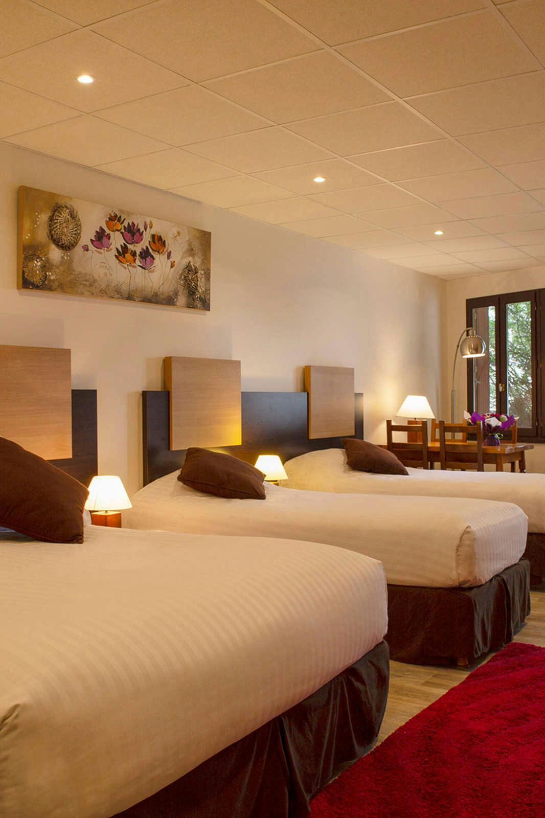 Hotel Hotel The Originals Super-Besse Est Auberge de la Petite Ferme (ex Qua photo 5