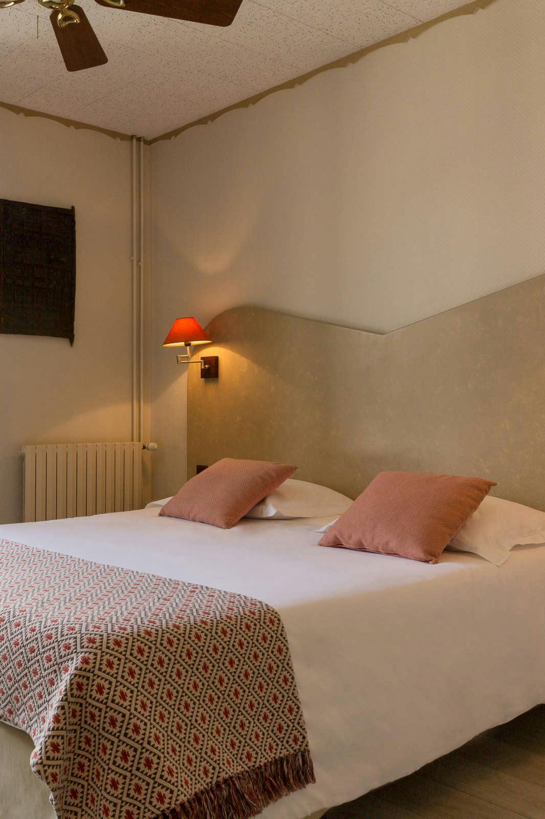 Hotel The Originals City,Hotel L'Iroko, Aix-les-Bains Grand Port photo 1