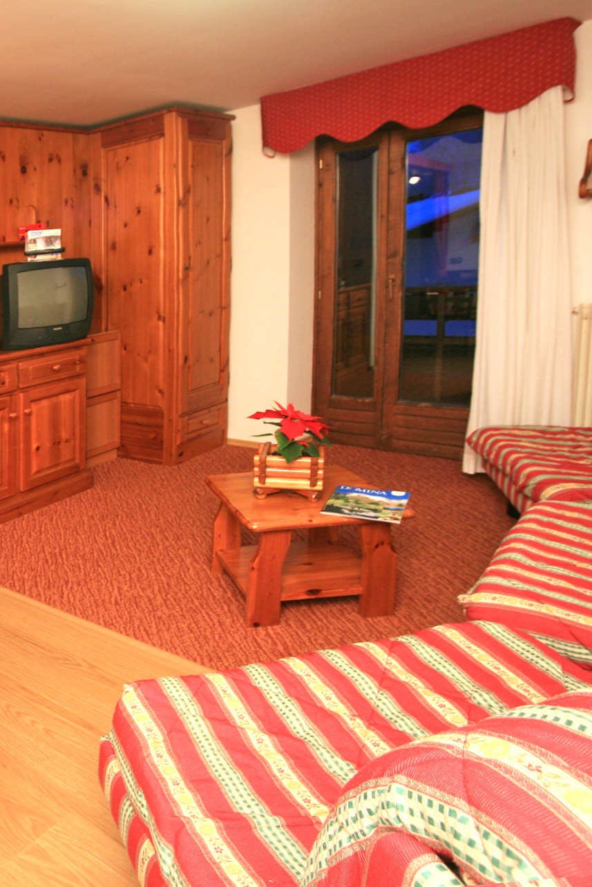 Hotel Hotel Miramonti Corvara photo 3